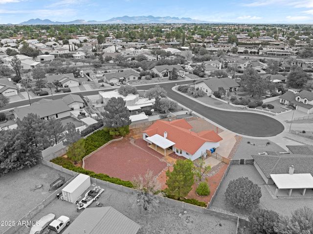 1880 SUNBURST Place, Sierra Vista, AZ 85635