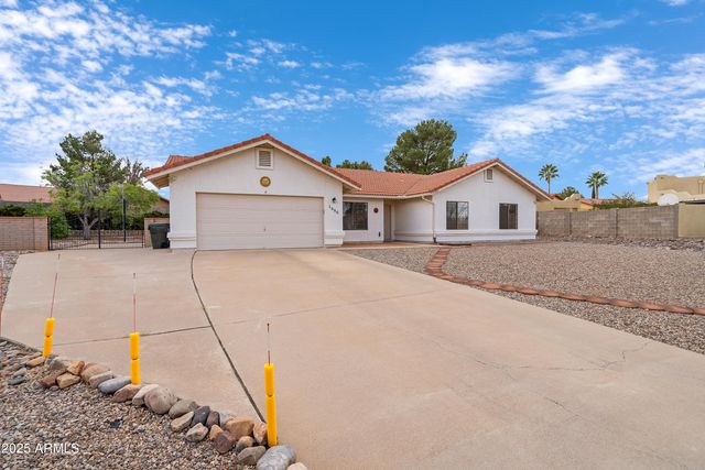 1880 SUNBURST Place, Sierra Vista, AZ 85635