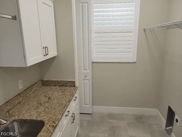 249 Rotonda CIR, Rotonda West, FL 33947
