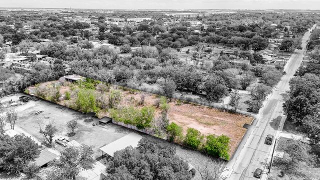 307 ORCHARD RD, San Antonio, TX 78220