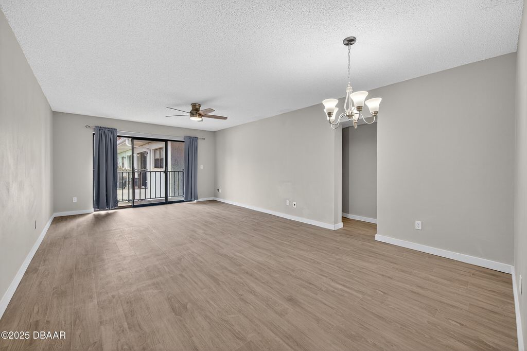 1504 Virginia Ave Apt 212, Daytona Beach, FL 32114