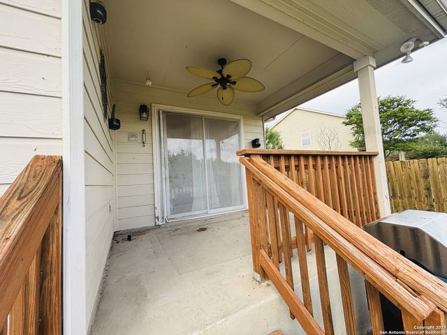 7226 Comet Manor, San Antonio, TX 78252