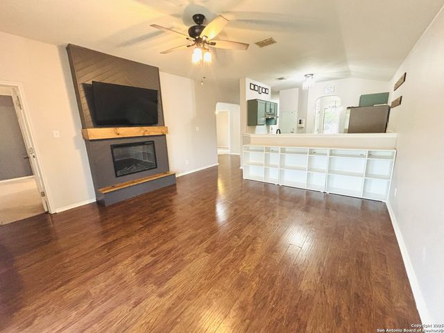 7226 Comet Manor, San Antonio, TX 78252