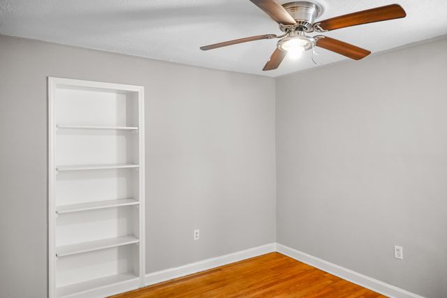 1071 Darley Drive, Lexington, KY 40505