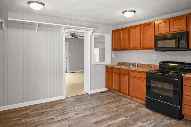 1071 Darley Drive, Lexington, KY 40505