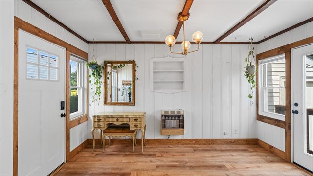 38 Fairfield Court, Warwick, RI 02889