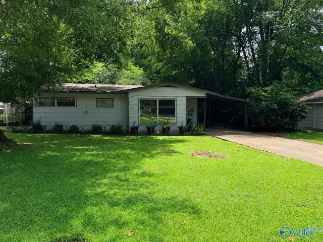 1414 10th Avenue SE, Decatur, AL 35601