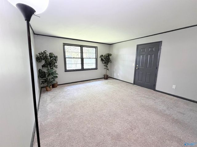 1414 10th Avenue SE, Decatur, AL 35601