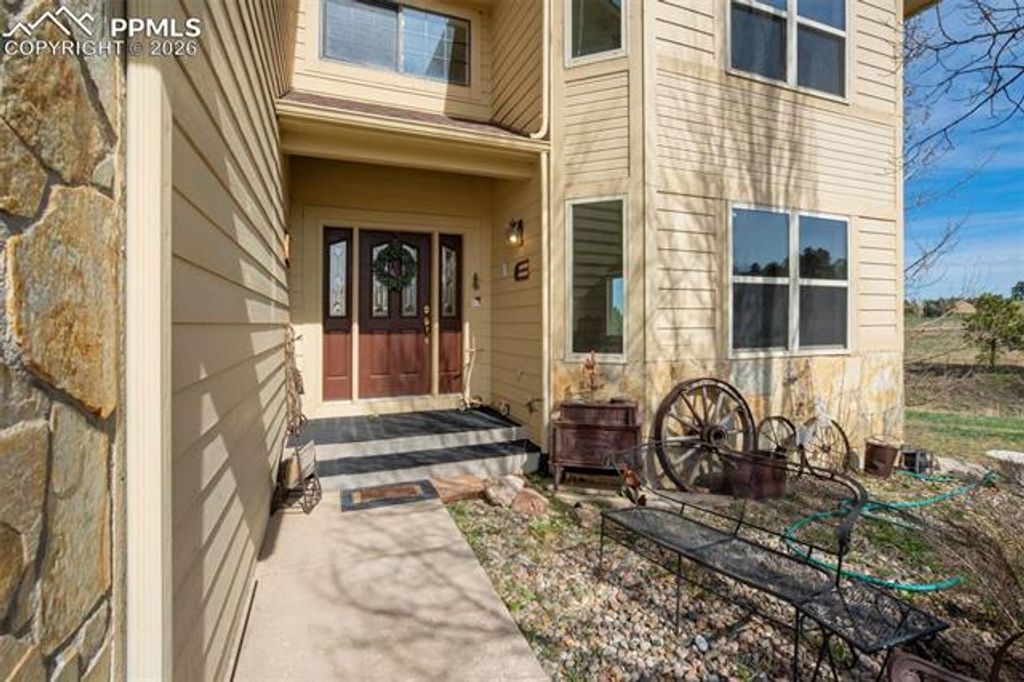 7850 Wilderness Drive, Colorado Springs, CO 80908 — photo 2