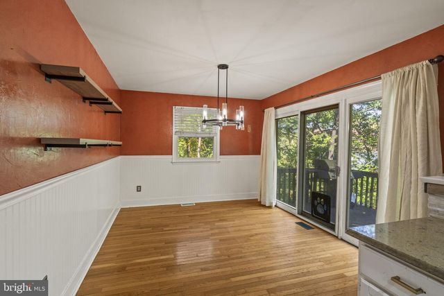31 SIGNAL DR, Voorhees, NJ 08043