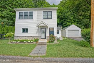 22 Garside Road, Saratoga Springs, Outside, NY 12866