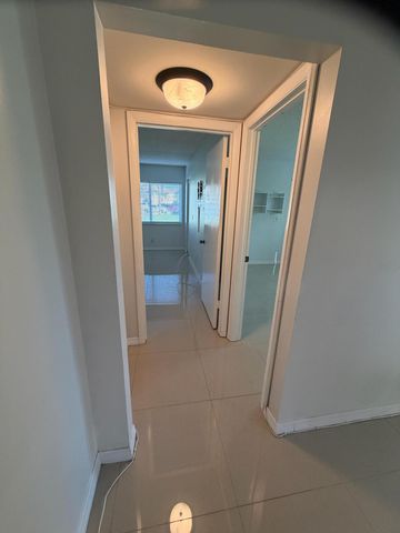 5930 Whispering Pine Way B-1, Greenacres, FL 33463