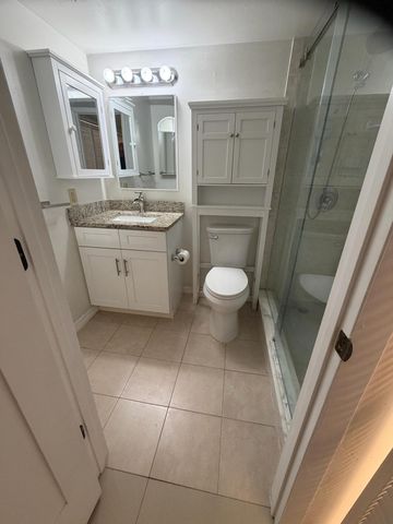 5930 Whispering Pine Way B-1, Greenacres, FL 33463