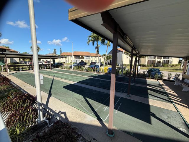 5930 Whispering Pine Way B-1, Greenacres, FL 33463