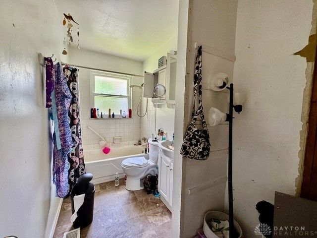7232 Cosner Drive, Huber Heights, OH 45424