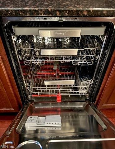 330 Preservation RCH, Chesapeake, VA 23320
