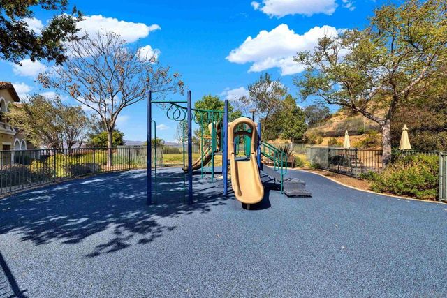 1507 Calabria St, Santee, CA 92071