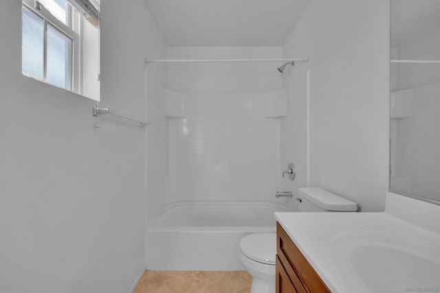 1507 Calabria St, Santee, CA 92071