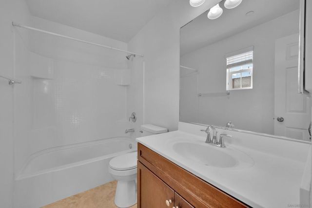 1507 Calabria St, Santee, CA 92071