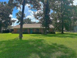 24338 Redbud Avenue, Porter, TX 77365