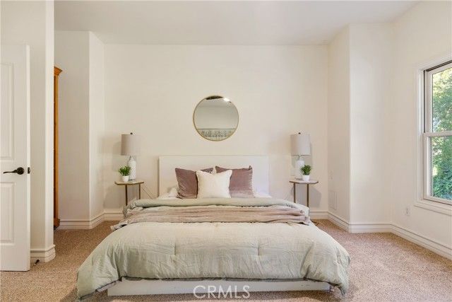 543 Canyon Heights Drive, Azusa, CA 91702