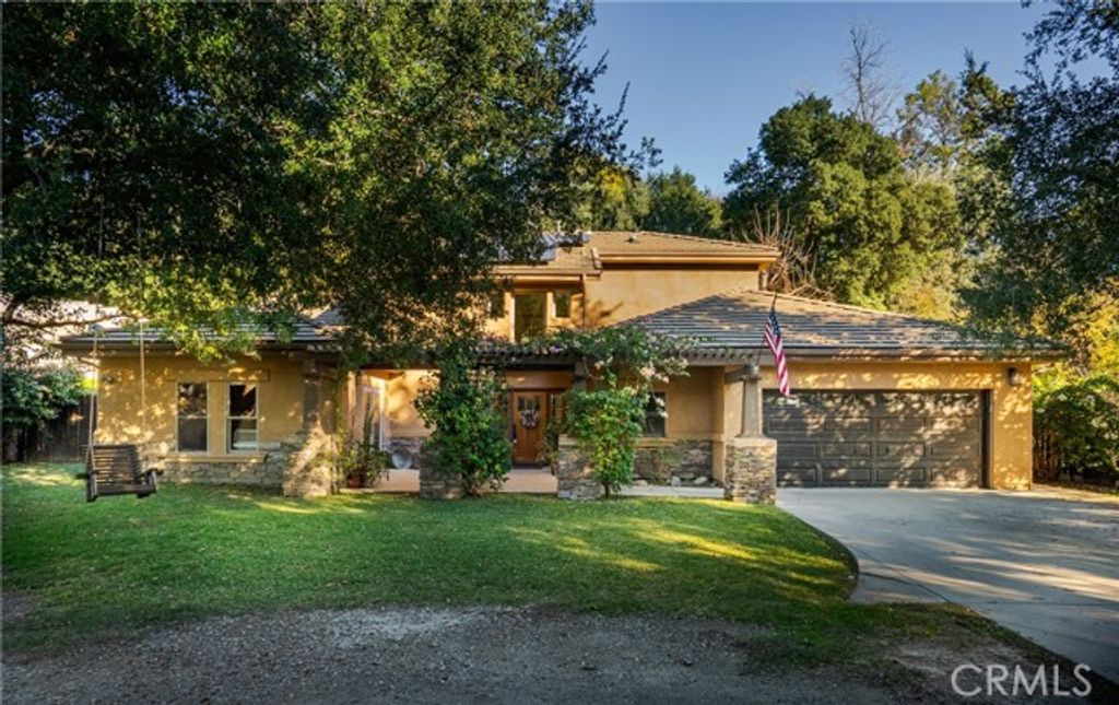 543 Canyon Heights Drive, Azusa, CA 91702