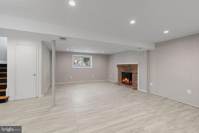 8003 ALLENTOWN RD, Fort Washington, MD 20744