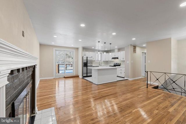 8003 ALLENTOWN RD, Fort Washington, MD 20744