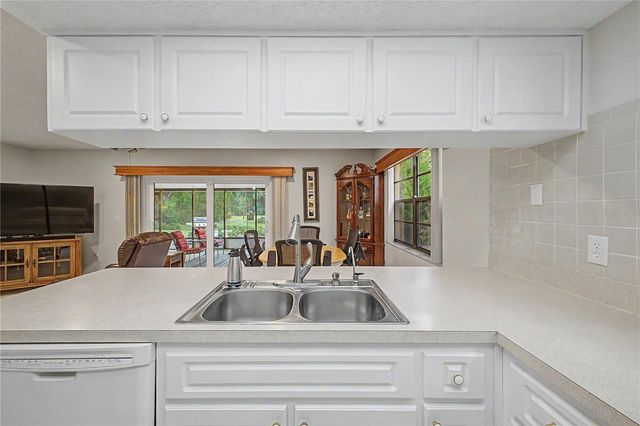 8270 SYCAMORE DRIVE, New Port Richey, FL 34654