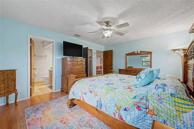 8270 SYCAMORE DRIVE, New Port Richey, FL 34654