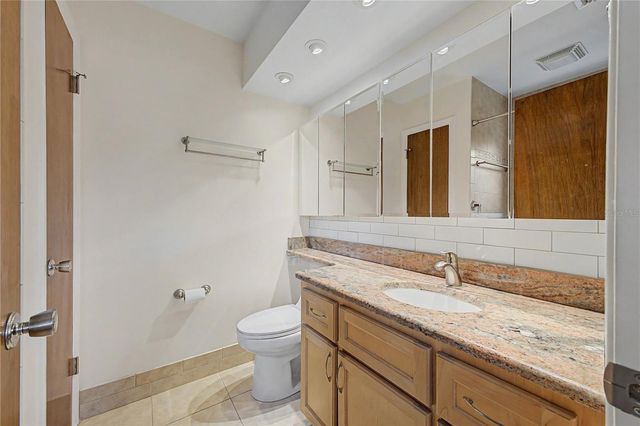 8270 SYCAMORE DRIVE, New Port Richey, FL 34654