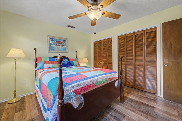 8270 SYCAMORE DRIVE, New Port Richey, FL 34654