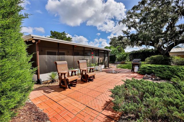 8270 SYCAMORE DRIVE, New Port Richey, FL 34654