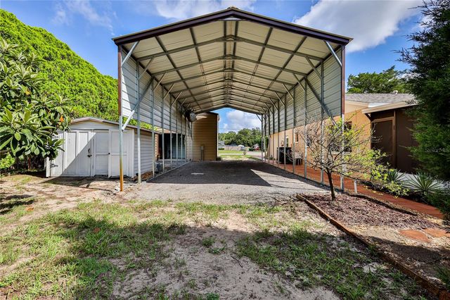 8270 SYCAMORE DRIVE, New Port Richey, FL 34654