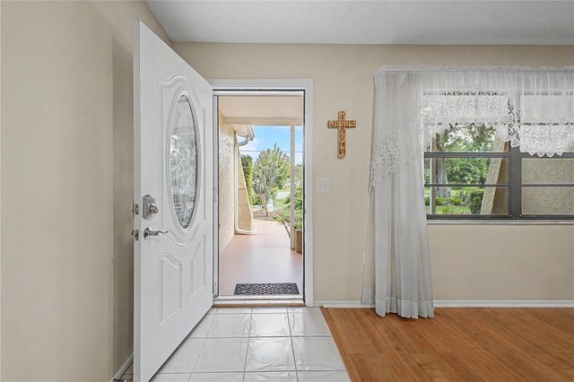 8270 SYCAMORE DRIVE, New Port Richey, FL 34654