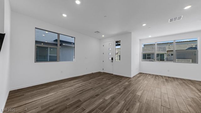 1470 Hopeful Lark Lane, Las Vegas, NV 89138