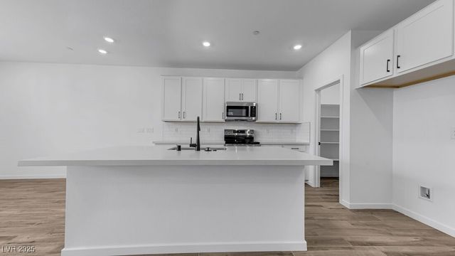 1470 Hopeful Lark Lane, Las Vegas, NV 89138