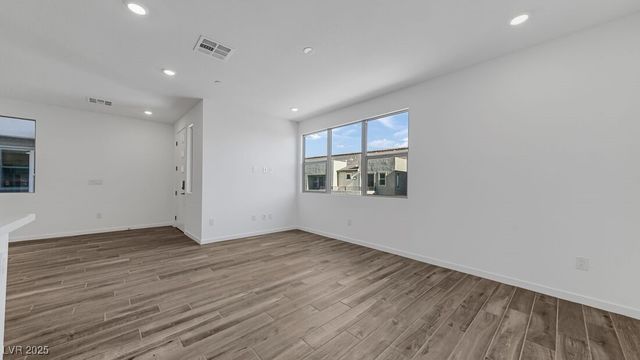 1470 Hopeful Lark Lane, Las Vegas, NV 89138