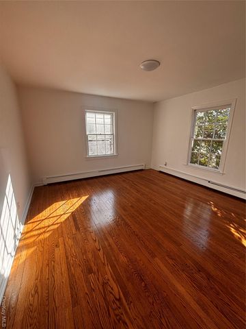 67 Turkey Lane, Cold Spring Harbor, NY 11724