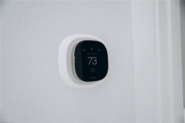 10474 Winnipeg ST, Port Charlotte, FL 33981