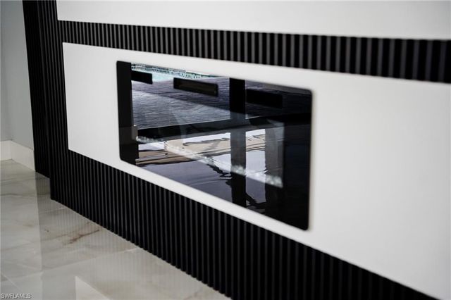 10474 Winnipeg ST, Port Charlotte, FL 33981