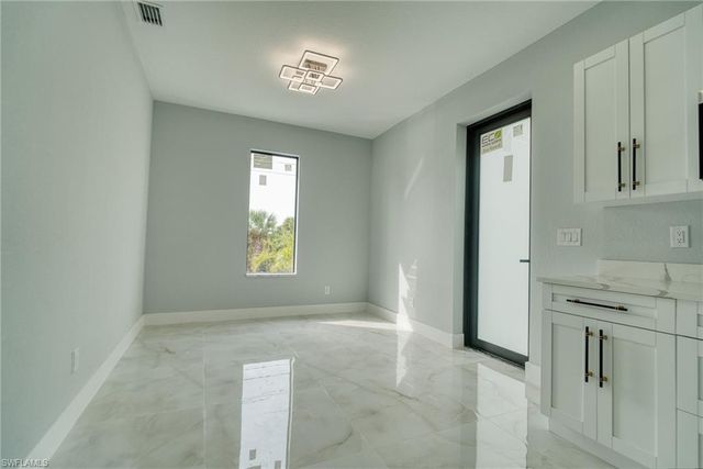 10474 Winnipeg ST, Port Charlotte, FL 33981