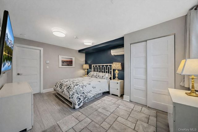 682 Lexington Avenue, Brooklyn, NY 11221