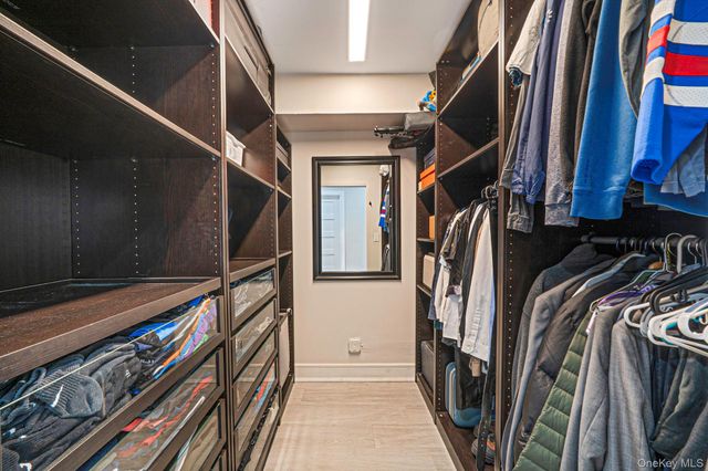 682 Lexington Avenue, Brooklyn, NY 11221