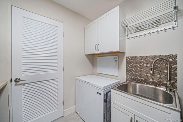 682 Lexington Avenue, Brooklyn, NY 11221