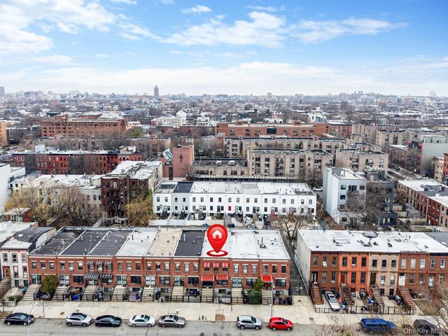 682 Lexington Avenue, Brooklyn, NY 11221