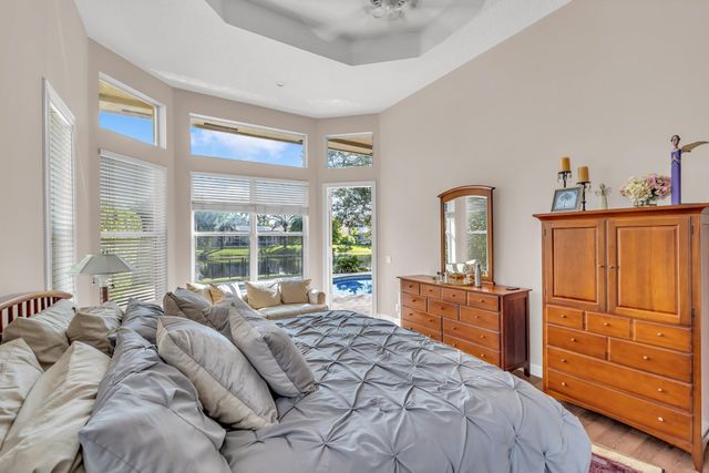 12040 NW 49th Dr, Coral Springs, FL 33076