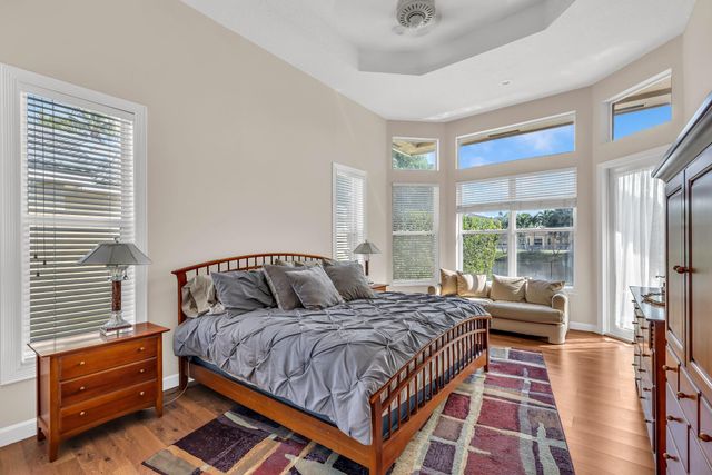 12040 NW 49th Dr, Coral Springs, FL 33076