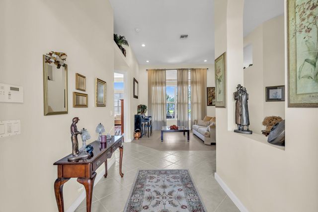 12040 NW 49th Dr, Coral Springs, FL 33076