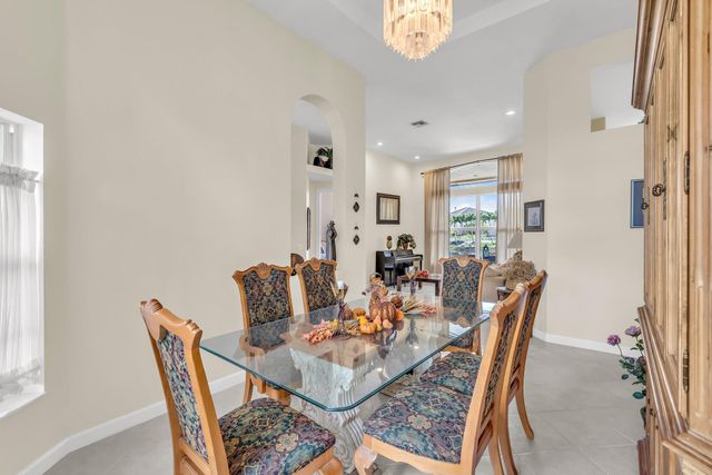 12040 NW 49th Dr, Coral Springs, FL 33076